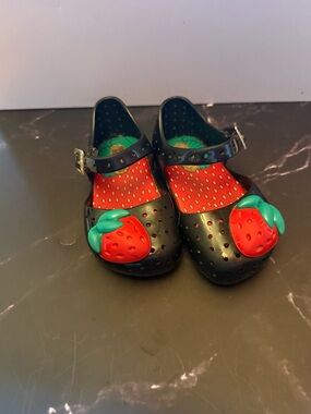 Mini Melissa Black Strawberry Mary Jane Shoes